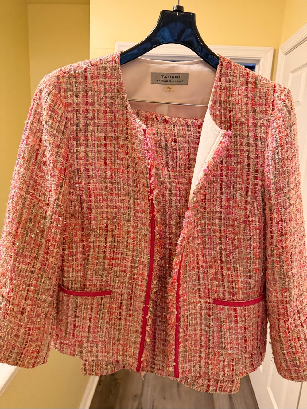 Tahari Pink Multi-Color Tweed Open-Front Blazer Suit